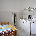Kolo 77 *