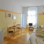 Hotel Kolo 77
