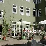Hotel Kolo 77