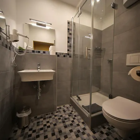 Kolo 77 * Βερολίνο