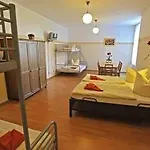 Kolo 77 * Berlin