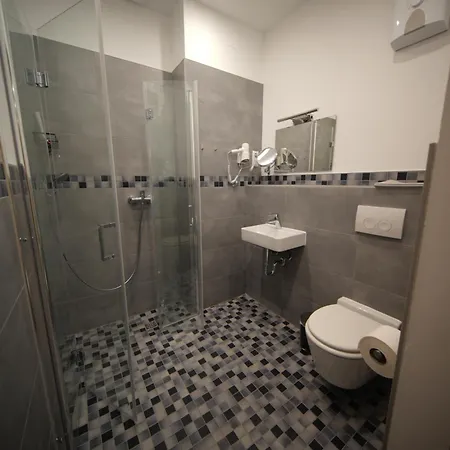 Kolo 77 * Berlín