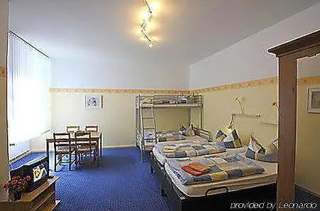 Kolo 77 *